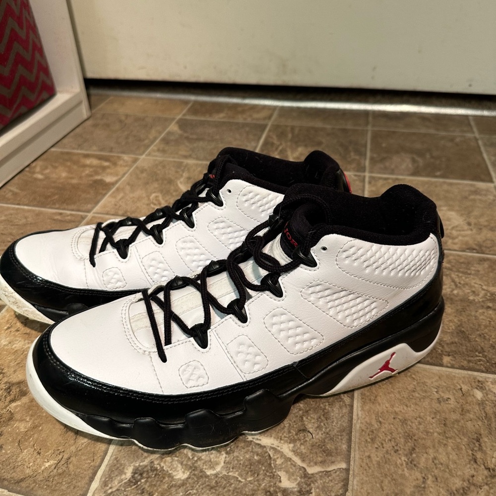 Air Jordan Retro 9 White and Black Golf Shoes
